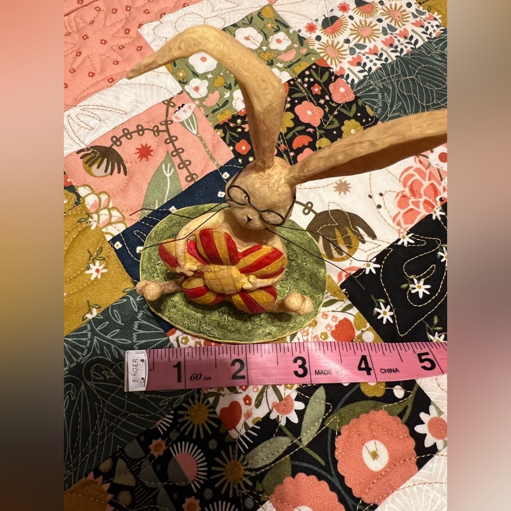August Moon® MOONBEAMS- by Dan DiPaolo- Easter Bunny - Emmett 🐇 - Picture 6 of 12